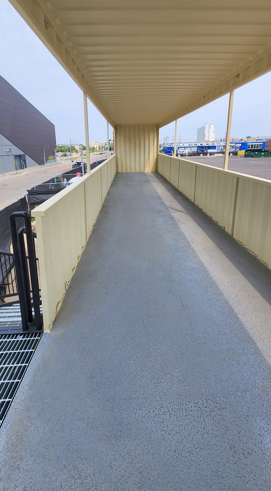40’HC VIP Area with Patio for the Oilers - Allied Container Services PTY LTD