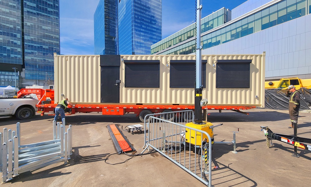 40’HC VIP Area with Patio for the Oilers - Allied Container Services PTY LTD